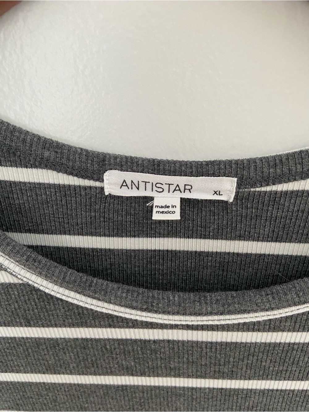 NWOT Striped T-Shirt Dress Grey White Short Sleeve Crew Neck Bodycon - Picture 4 of 13